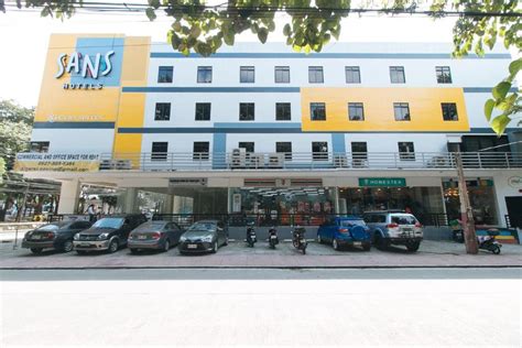 Sans Hotel at Algers Suites Marikina by RedDoorz.